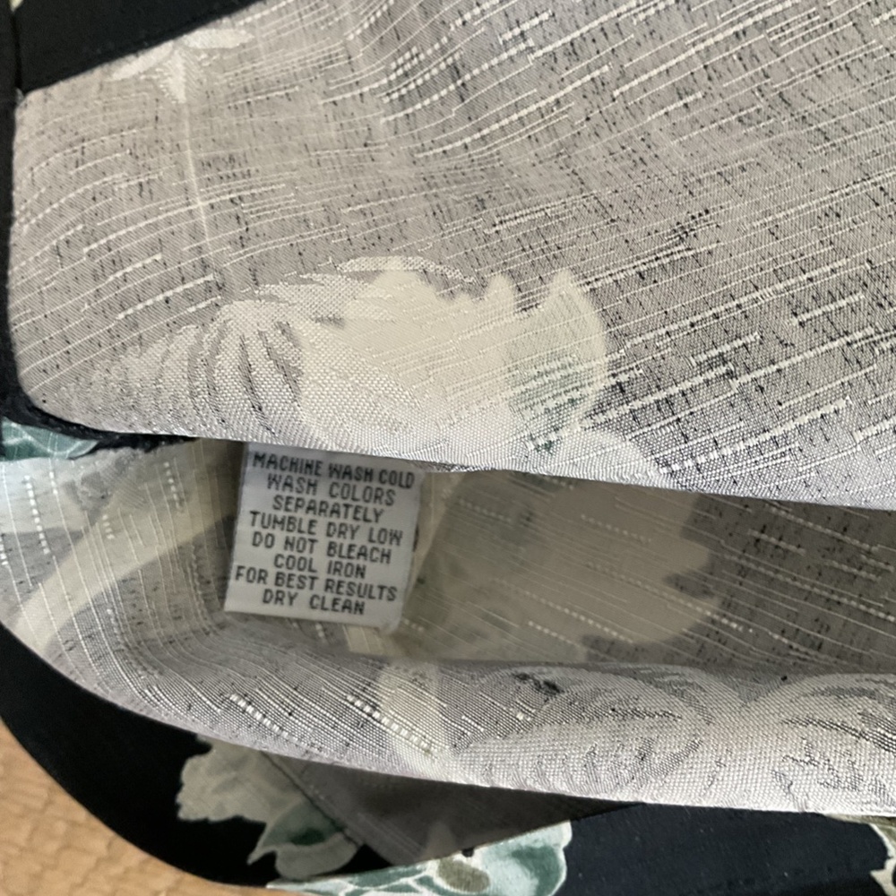 Tommy Bahama Black Floral Hawaiian Shirt - Picture 4 of 7